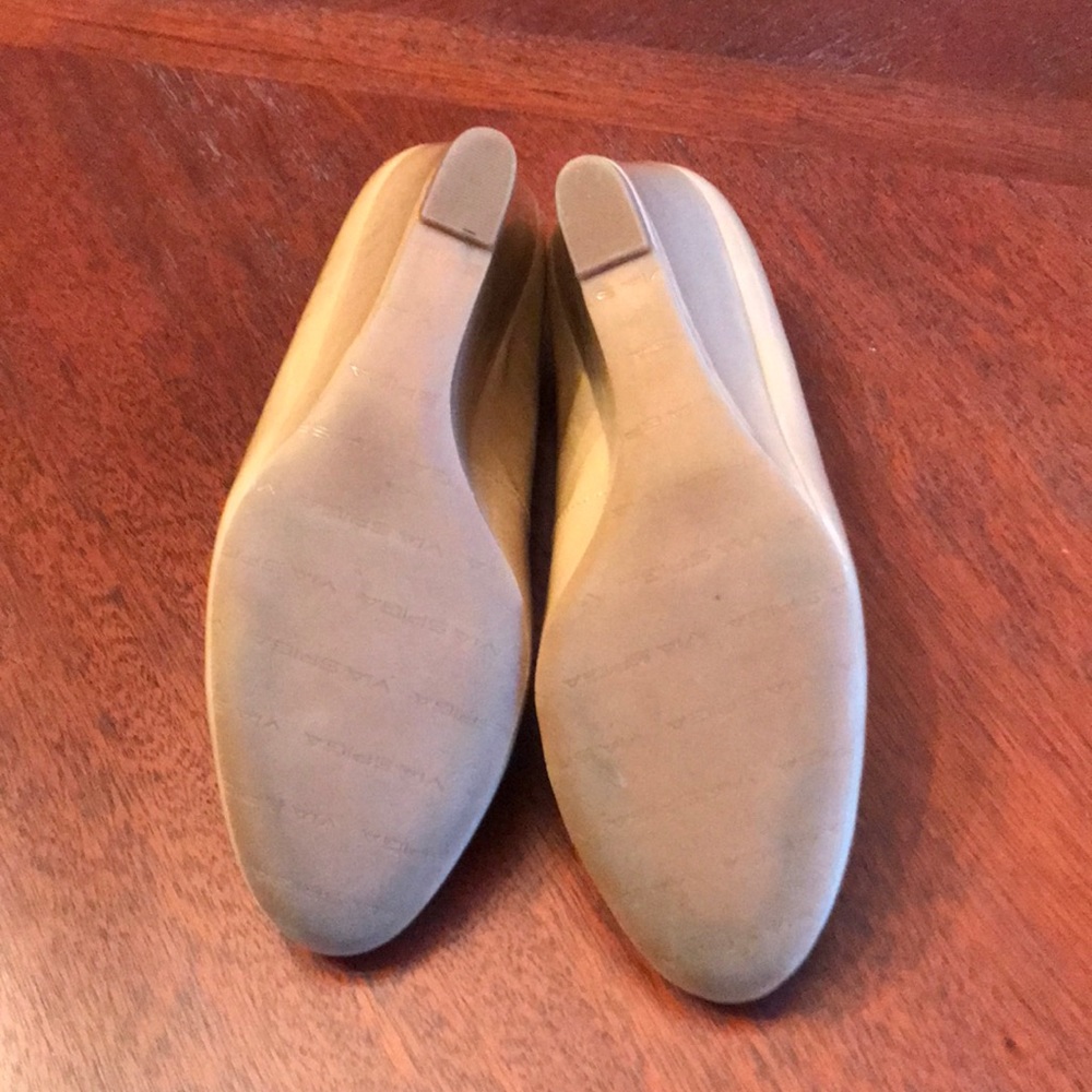 Via Spiga Farley Patent Wedge - Picture 6 of 6